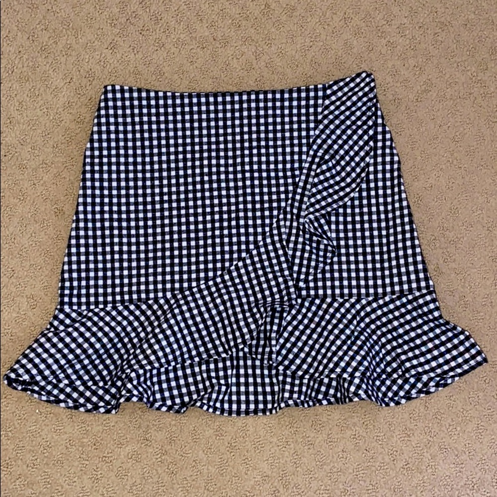Forever 21 Gingham Ruffle Mini Skirt